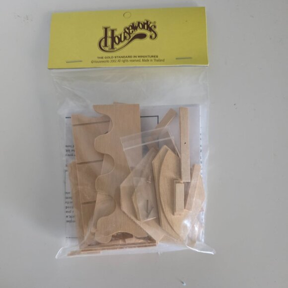 NWT Houseworks Shenandoah Designs Corner Cabinet Doll House Miniature Kit - Picture 2 of 4